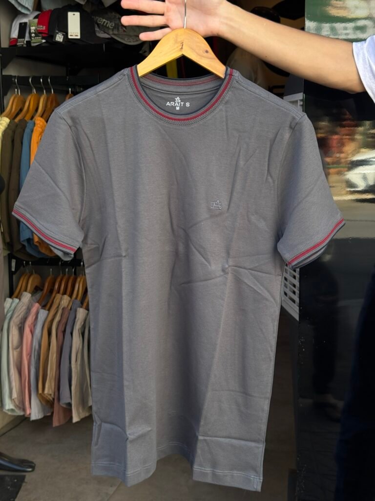 Camisa Gola e Punho Personalizado Arait’s Ref:022