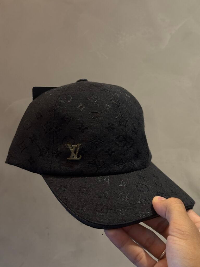 Boné Premium Louis Vuitton Ref: 001