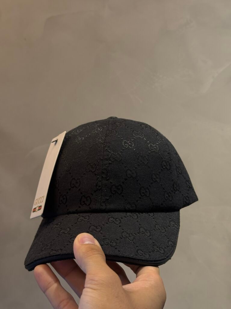 Boné Premium Louis Vuitton Ref: 002
