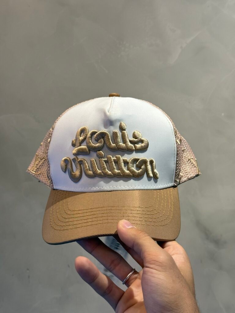 Boné Premium Louis Vuitton Ref: 004